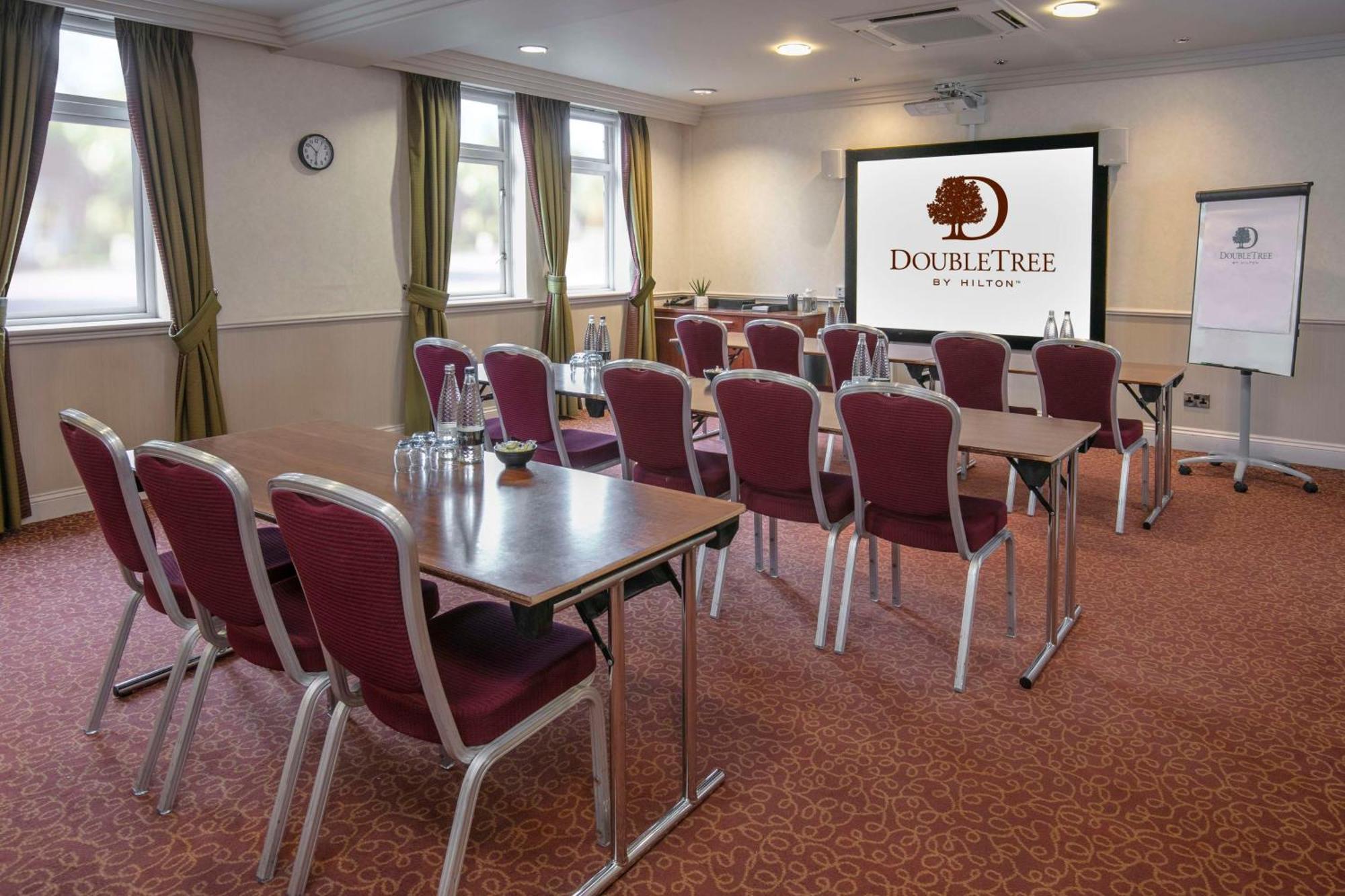 Doubletree By Hilton Stratford-Upon-Avon, United Kingdom Hotel Екстериор снимка