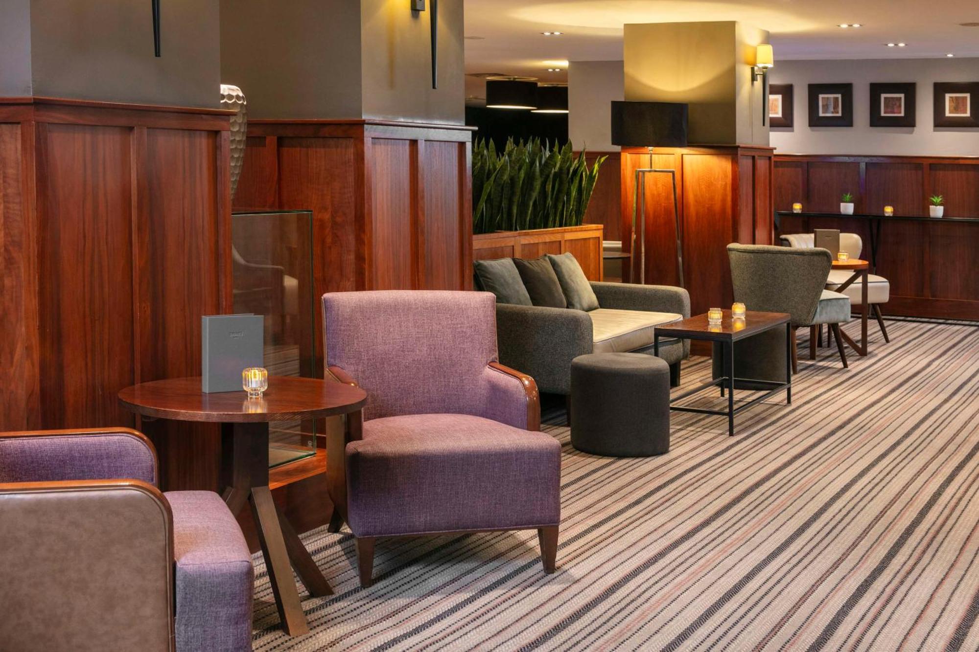 Doubletree By Hilton Stratford-Upon-Avon, United Kingdom Hotel Екстериор снимка