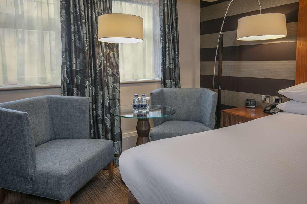 Doubletree By Hilton Stratford-Upon-Avon, United Kingdom Hotel Стая снимка